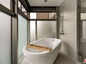 3240 Casitas Avenue, Los Angeles CA 90039