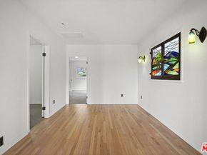 1813 Effie, Los Angeles CA 90026