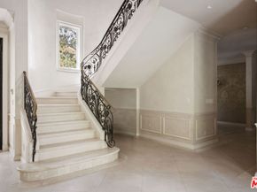 1160 Chantilly Road, Los Angeles CA 90077