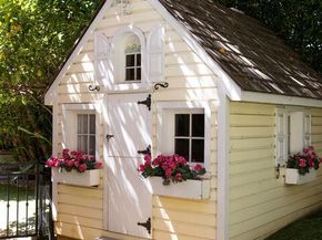 1160 Chantilly Road, Los Angeles CA 90077