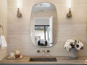 13949 Cumpston Street, Sherman Oaks CA 91401