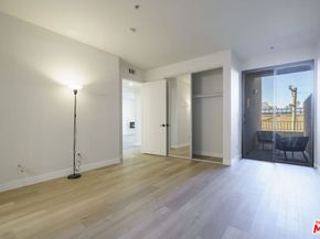 625 S Berendo Street 209, Los Angeles CA 90005