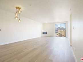 625 S Berendo Street 209, Los Angeles CA 90005