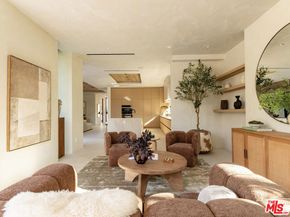 517 N Edinburgh Avenue, Los Angeles CA 90048