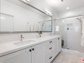 2923 Exposition Place 1, Los Angeles CA 90018