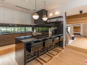 9455 Eden Drive, Beverly Hills CA 90210