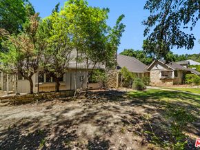 16055 Woodvale Road, Encino CA 91436