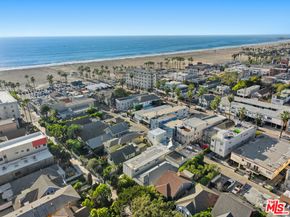 43 Dudley Avenue, Venice CA 90291