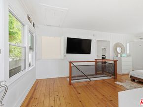 43 Dudley Avenue, Venice CA 90291