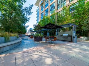 1111 S Grand Avenue 605, Los Angeles CA 90015