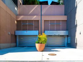 1111 S Grand Avenue 605, Los Angeles CA 90015