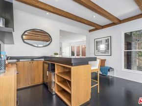 3001 Grand Canal, Venice CA 90291