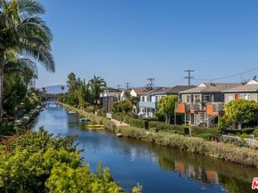 3001 Grand Canal, Venice CA 90291