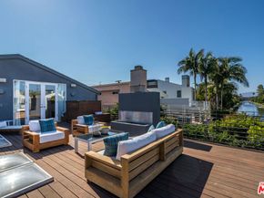 3001 Grand Canal, Venice CA 90291