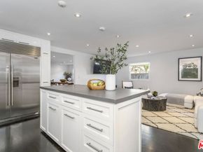 3001 Grand Canal, Venice CA 90291