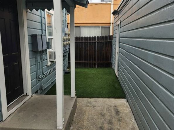 1706 Sherman Place, Long Beach CA 90804