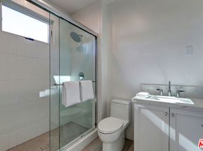 4226 East Boulevard, Los Angeles CA 90066