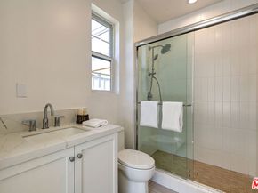 4226 East Boulevard, Los Angeles CA 90066