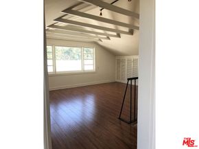 967 Lucile Avenue, Los Angeles CA 90026