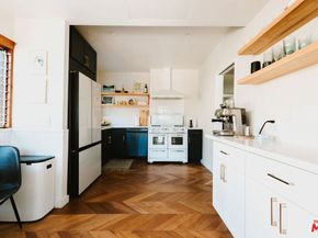 889 N Chester Avenue, Pasadena CA 91104