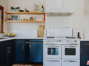 889 N Chester Avenue, Pasadena CA 91104