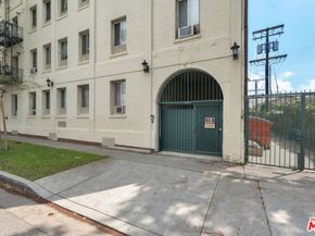 1001 S Central Avenue, Glendale CA 91204