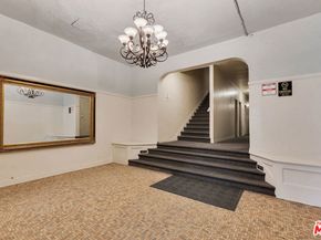 1001 S Central Avenue, Glendale CA 91204