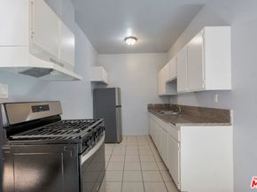1001 S Central Avenue, Glendale CA 91204