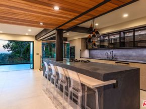 1509 Amalfi Drive, Pacific Palisades CA 90272
