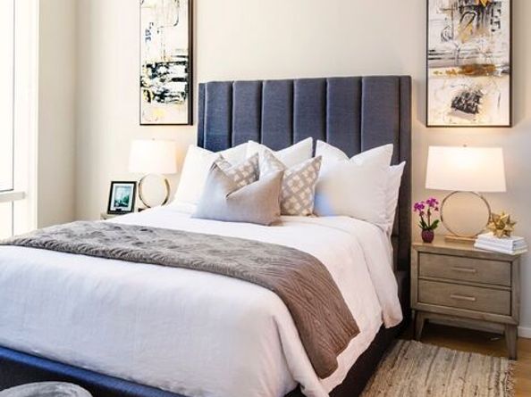 877 Francisco Street 1806, Los Angeles CA 90017