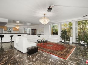 3943 Wade Street, Los Angeles CA 90066