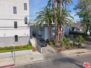 11275 Huston Street, North Hollywood CA 91601