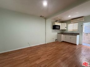 7304 Canby Avenue, Reseda CA 91335