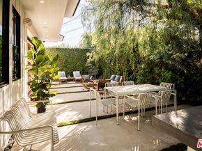 831 N Spaulding Avenue, Los Angeles CA 90046