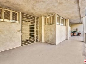 1 Spinnaker Street 2, Marina Del Rey CA 90292