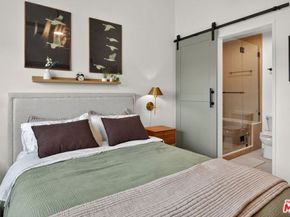 147 W Acacia Avenue 118, Glendale CA 91204