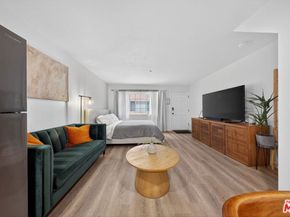 147 W Acacia Avenue 118, Glendale CA 91204