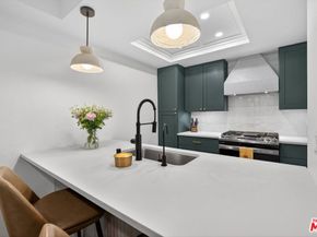 147 W Acacia Avenue 118, Glendale CA 91204