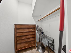 147 W Acacia Avenue 118, Glendale CA 91204