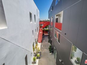 803 Wilcox Avenue 4, Los Angeles CA 90038