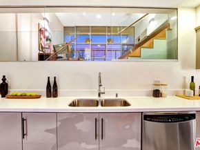 803 Wilcox Avenue 4, Los Angeles CA 90038