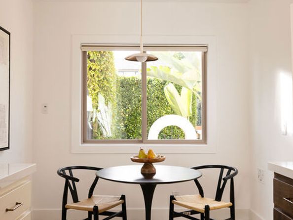 542 N Curson Avenue, Los Angeles CA 90036