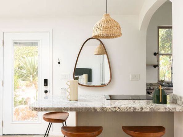 542 N Curson Avenue, Los Angeles CA 90036