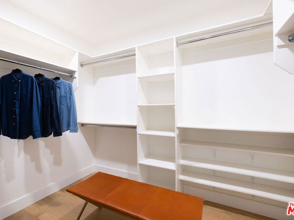 542 N Curson Avenue, Los Angeles CA 90036