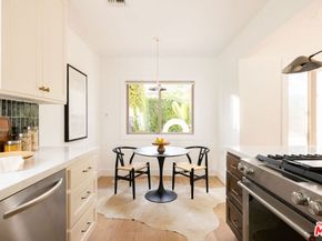 542 N Curson Avenue, Los Angeles CA 90036