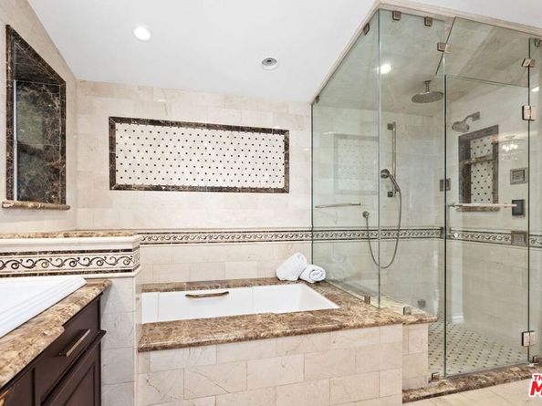 6636 Wooster Avenue, Los Angeles CA 90056