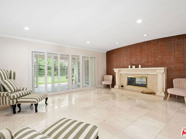 6636 Wooster Avenue, Los Angeles CA 90056