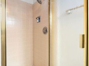 6636 Wooster Avenue, Los Angeles CA 90056