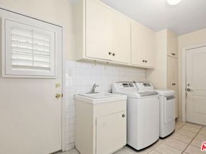 6636 Wooster Avenue, Los Angeles CA 90056