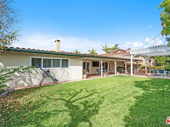 6636 Wooster Avenue, Los Angeles CA 90056